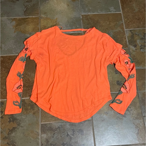 NWOT Free People Not Your Poppys Long Sleeve Tee - Picture 5 of 7